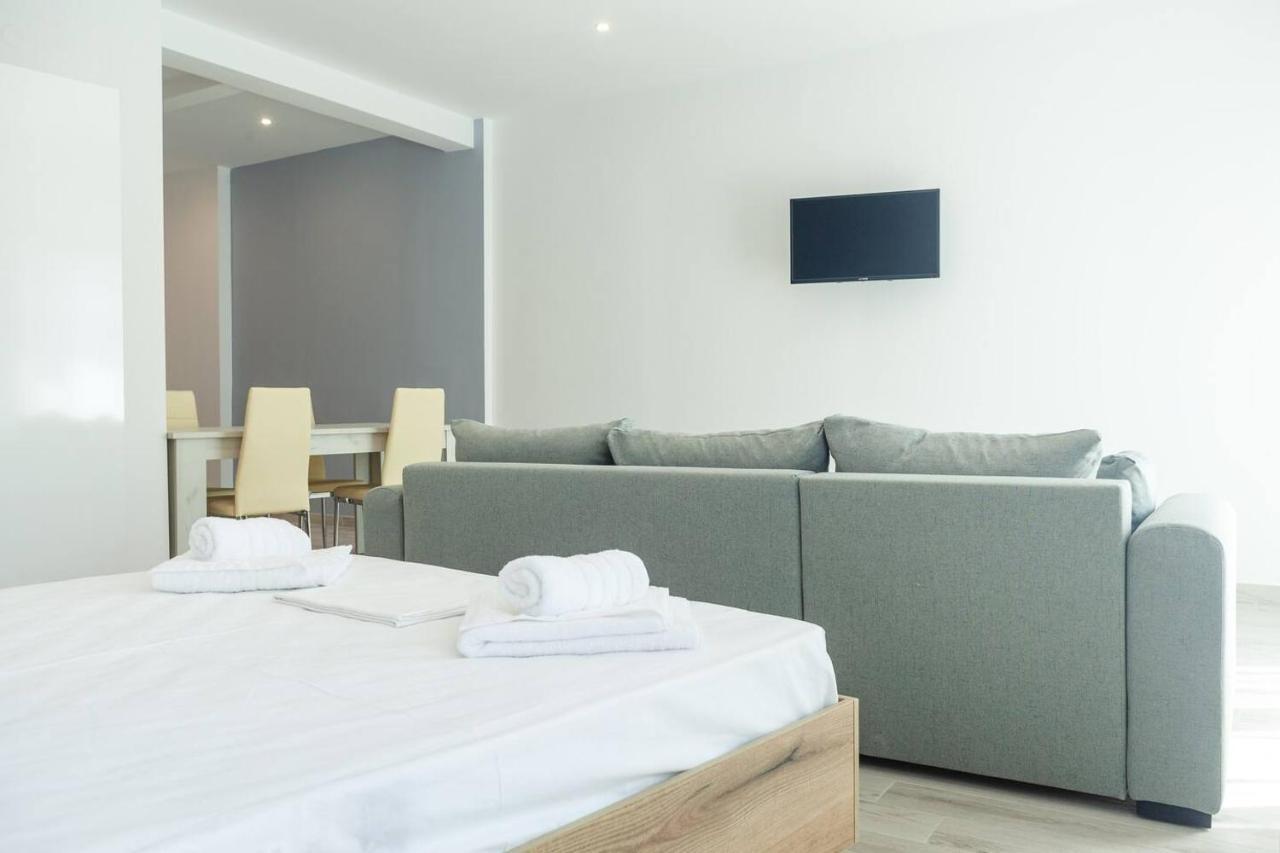 Diamanti Apartments Downtown 리메나스 외부 사진