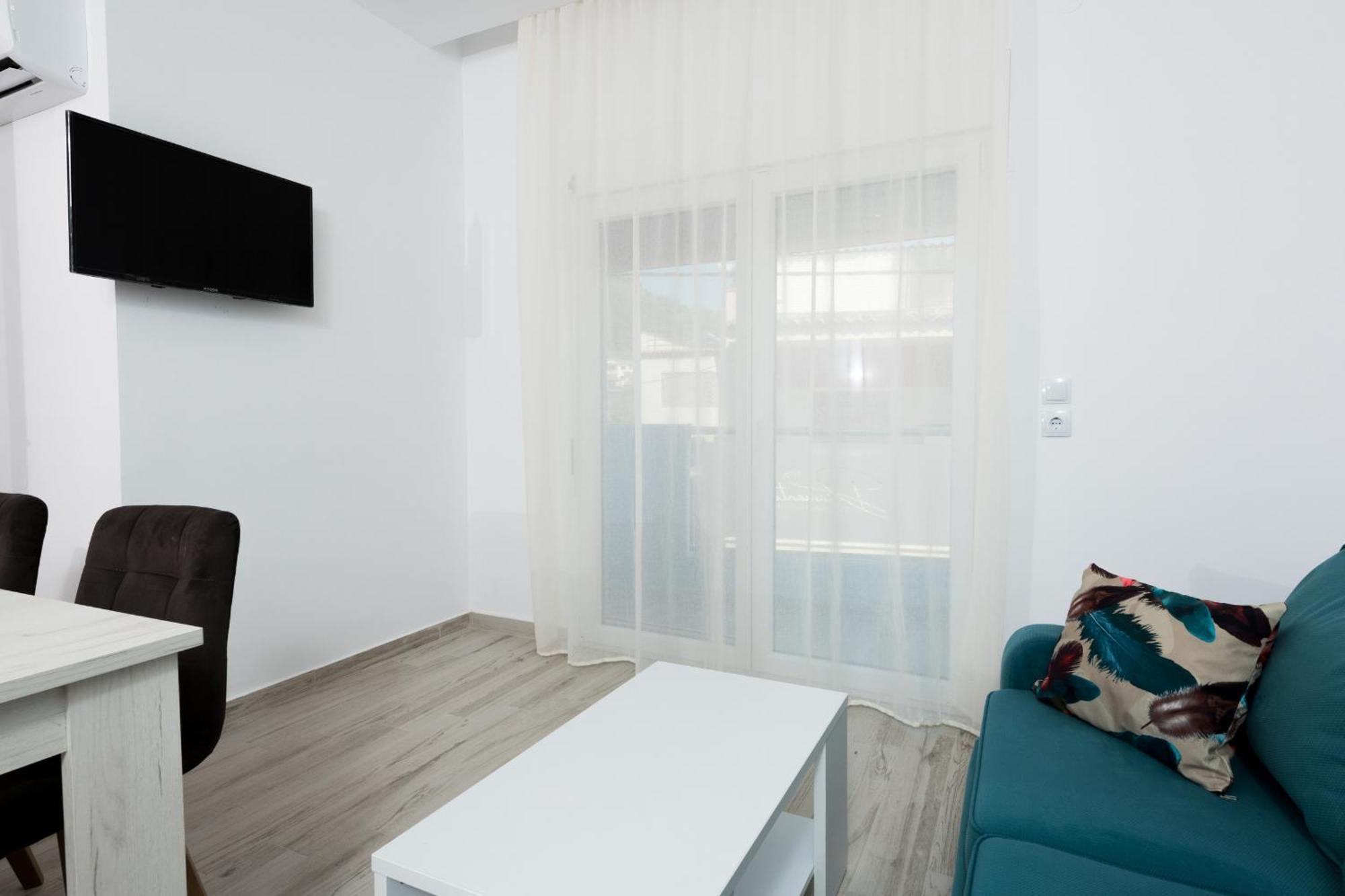 Diamanti Apartments Downtown 리메나스 객실 사진